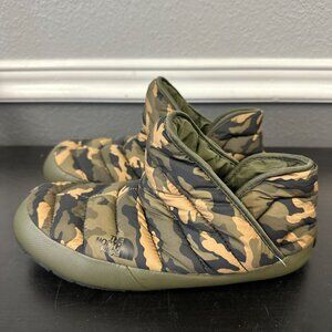 The North Face Traction Booties Mens Water Repellent Thermoball  Camo Green 7